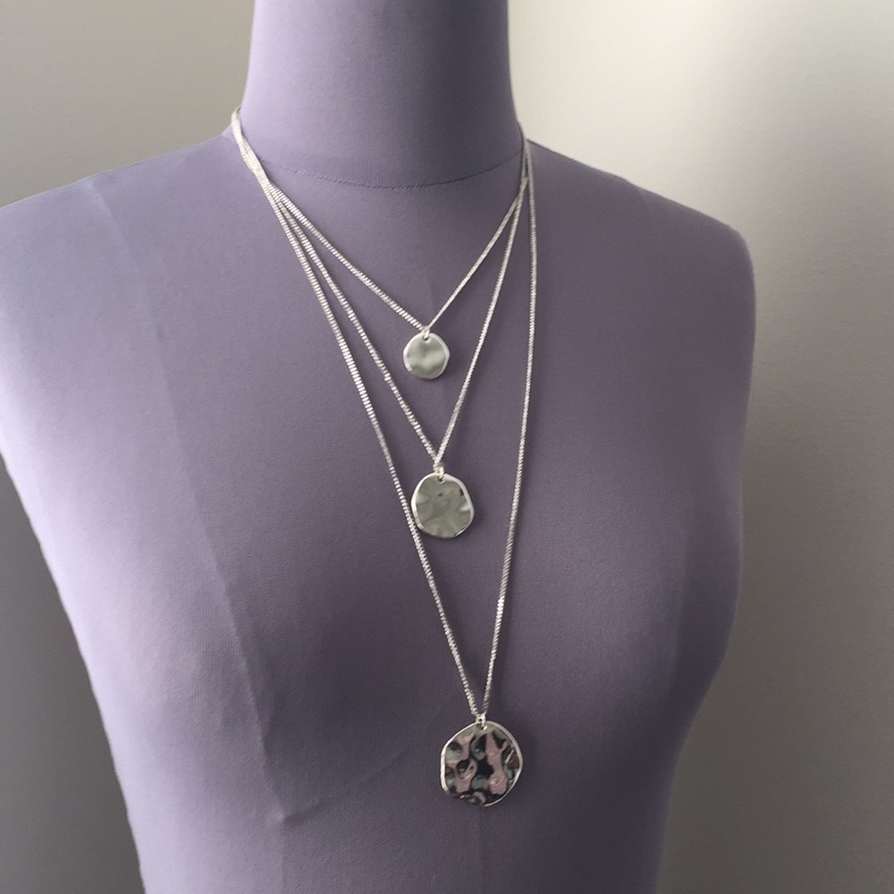 Chloe + Isabel 3 Row Pendant Convertible Necklace
